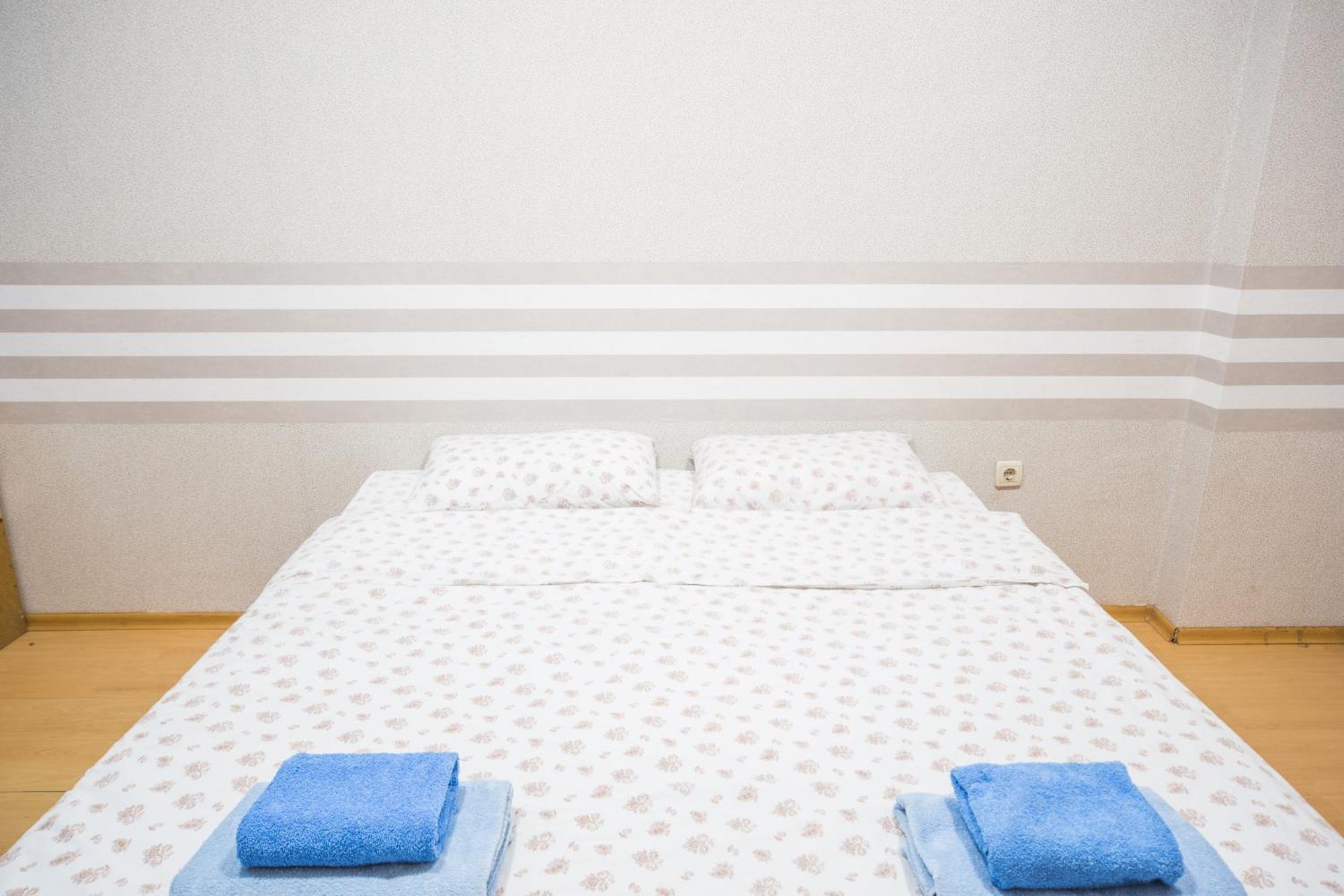 Downtown - Compact Low Cost Flat - 1St Floor Burgas Extérieur photo